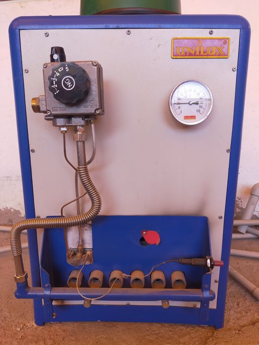 Газовая печь напольная