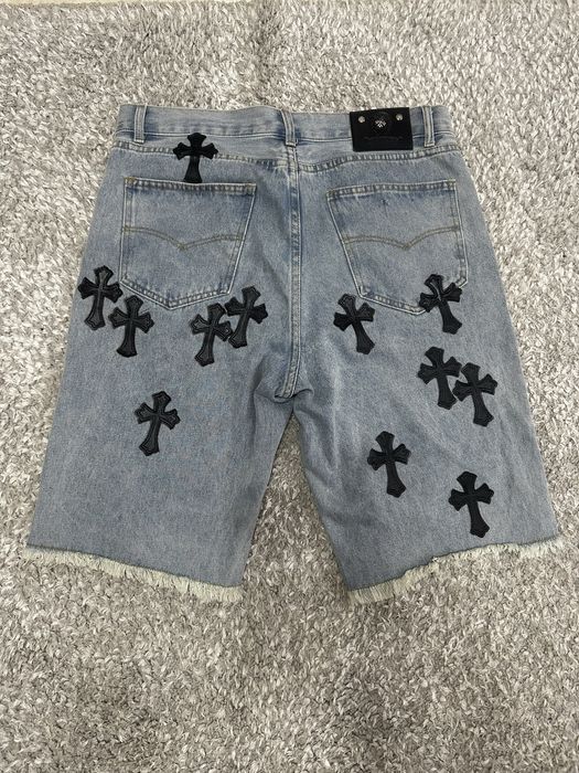 Blugi scurti chrome hearts