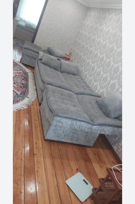 Продам расладной диван с раскладными креслами