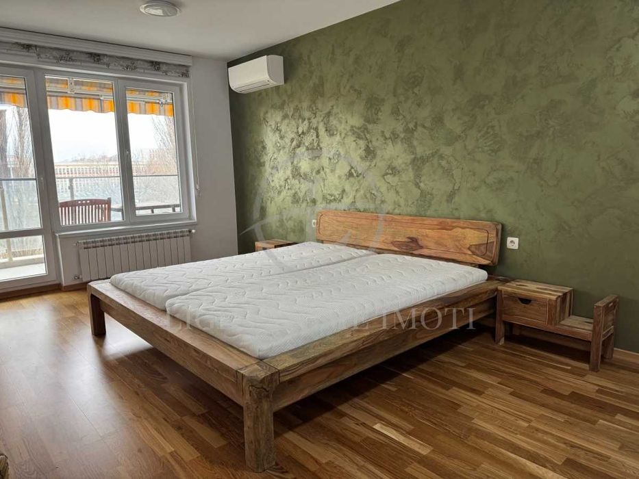 Продава се Тристаен апартамент в Пловдив, Кършияка - 176 кв.м за 2586 €/кв.м - Снимка #4