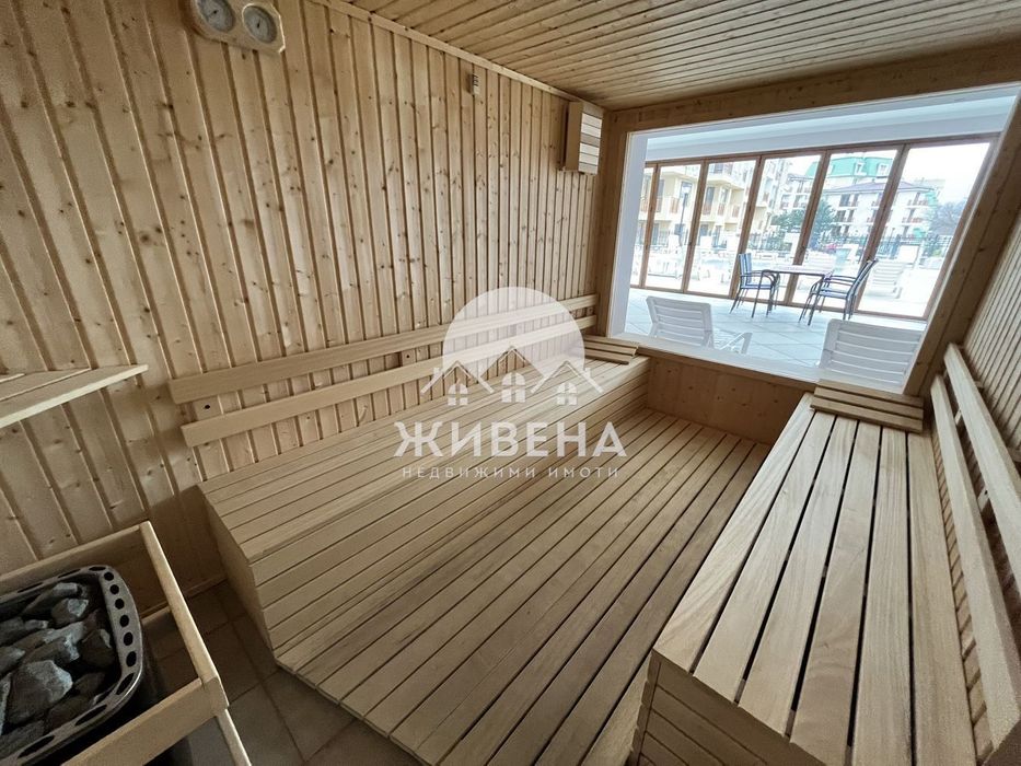 Продава се Двустаен апартамент в к.к. Св.Св. Константин и Елена - 67 кв.м за 1260 €/кв.м - Снимка #2