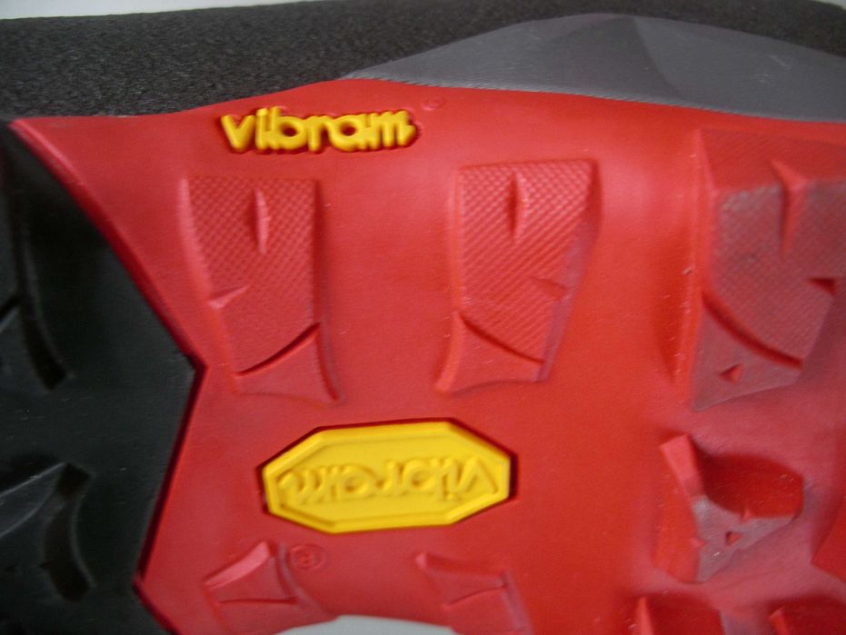 Алпииски - височинни обувки GARMONT номер 42