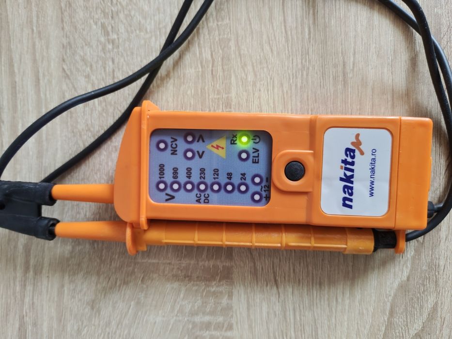 Vând Tester de joasa tensiune si indicator