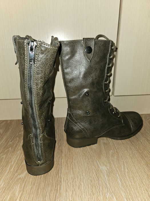 Демисезонные сапоги