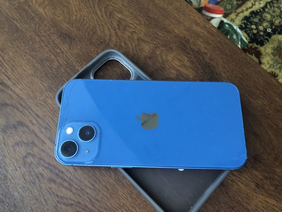 iPhone 13 память 128гб