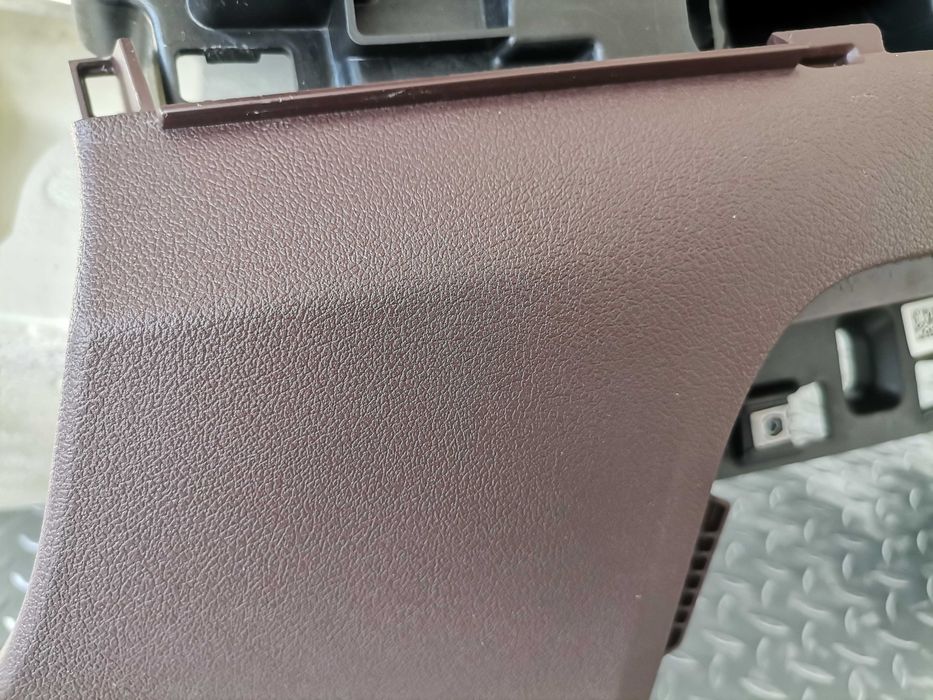 Ново Табло BMW X2 U10 X1 U11 iX1 iX2 HUD Черно + Mokka