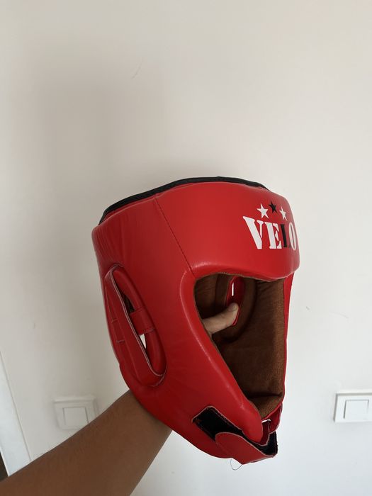 Продам шлем для бокса