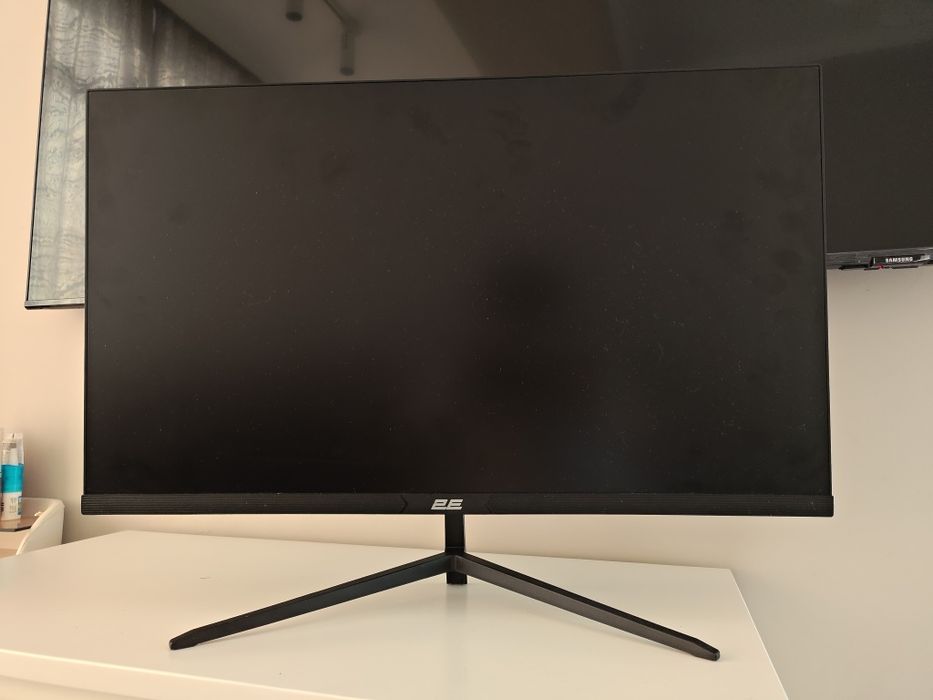 Монитор на запчасти