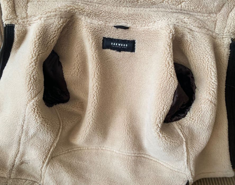 Дамско зимно яке с агнешка кожа и подвижна качулка