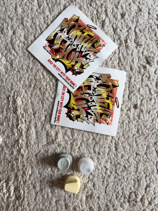 Професионални графити спрейове - чисто нови, 12 броя