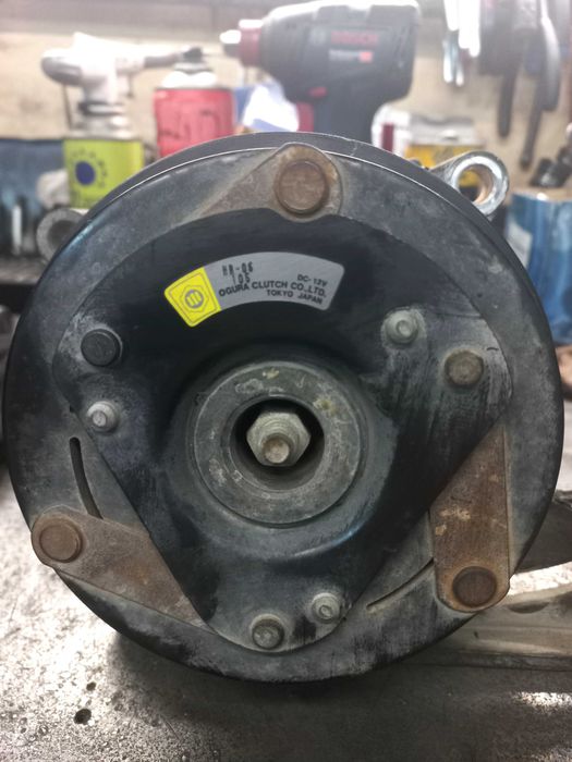 Компресор за климатик Ауди 80 Б4 Audi 80 B4