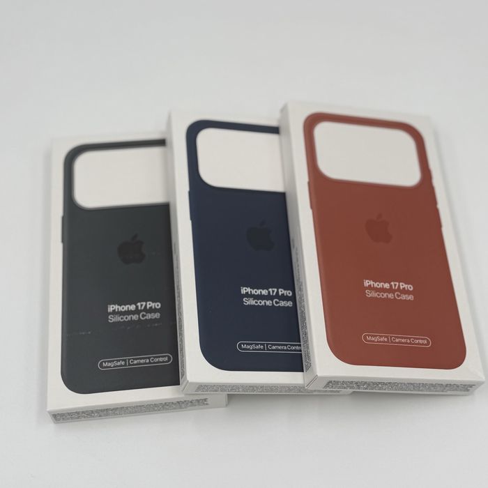 Промоция! Сет от  Силиконов калъф + Wallet кожен портфейл с MagSafe магнитен ринг за iPhone 17 Pro и 17 Pro Max в 3 различни цвята