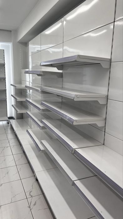 Продается Стеллажи в очень хорошем состоянии