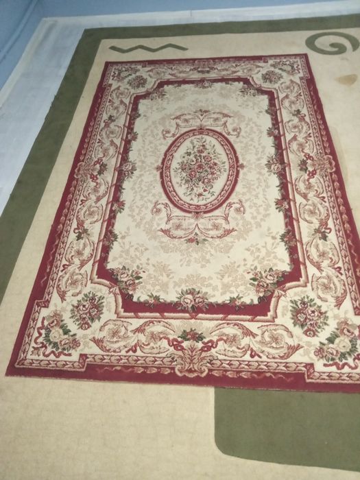 Ковер п/о Франция почти новый 150× 230 см