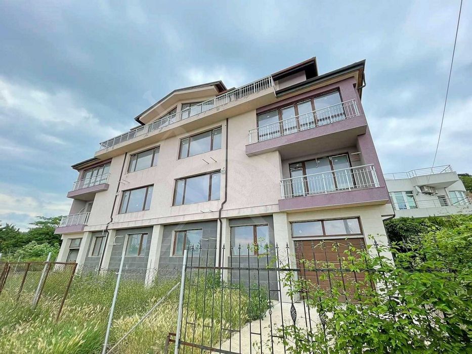 Продава се Къща в Варна, м-т Сотира - 540 кв.м за 834 €/кв.м - Снимка #1