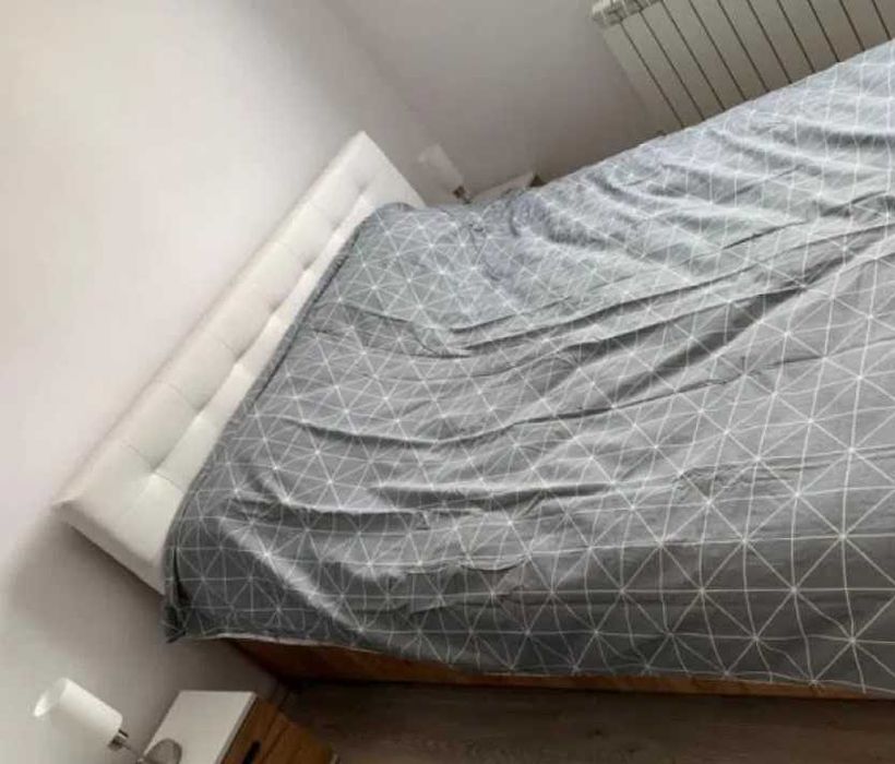 Дава се под наем Четиристаен апартамент в Пловдив, Център - 99 кв.м за 255 € - Снимка #2