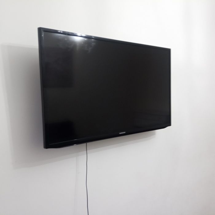 Телевизор Samsung