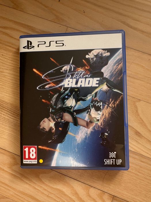 Vând stellar blade ps5