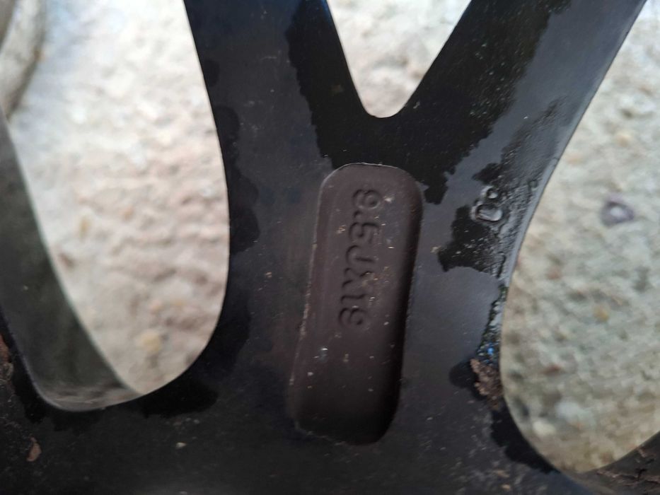 ДЖАНТИ  за BMW 5X120 9.5J19 ET37 36 2 БРОЙКИ