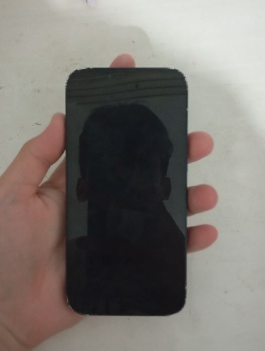 Iphone 13 на запчасть