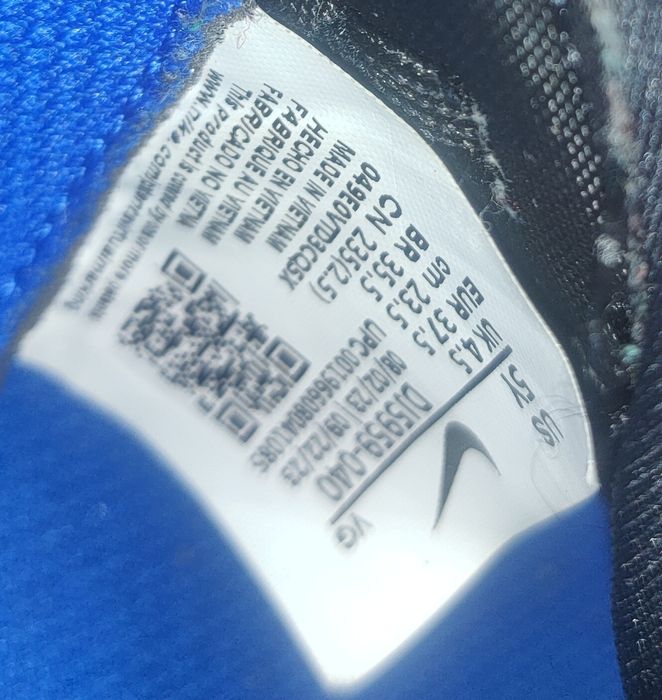 Ghete Fotbal Nike noi