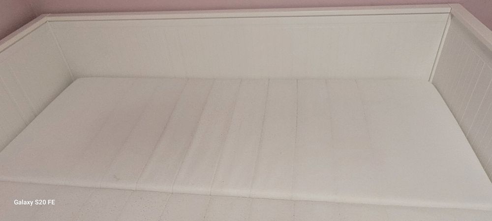 Pat cu cadru divan 3 sertare Hemnes