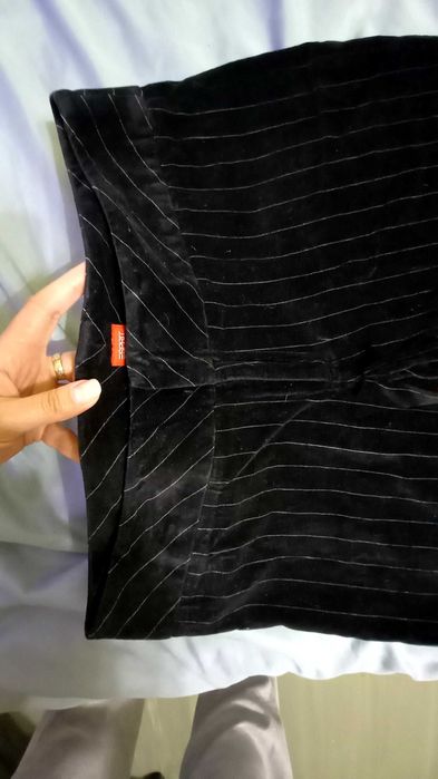 Pantaloni Espirit catifea negri cu dungi fine, moderni, UK , 38-40