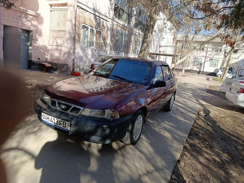 Нексия 1 зўр холати бут бутун срочна сотилади