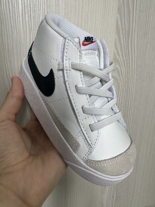 Продам кеды Nike