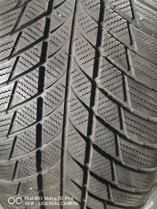 245 50 19 цола гуми Bridgestone RFT