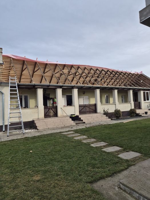 Montaj acoperisuri si reparati de urgenta
