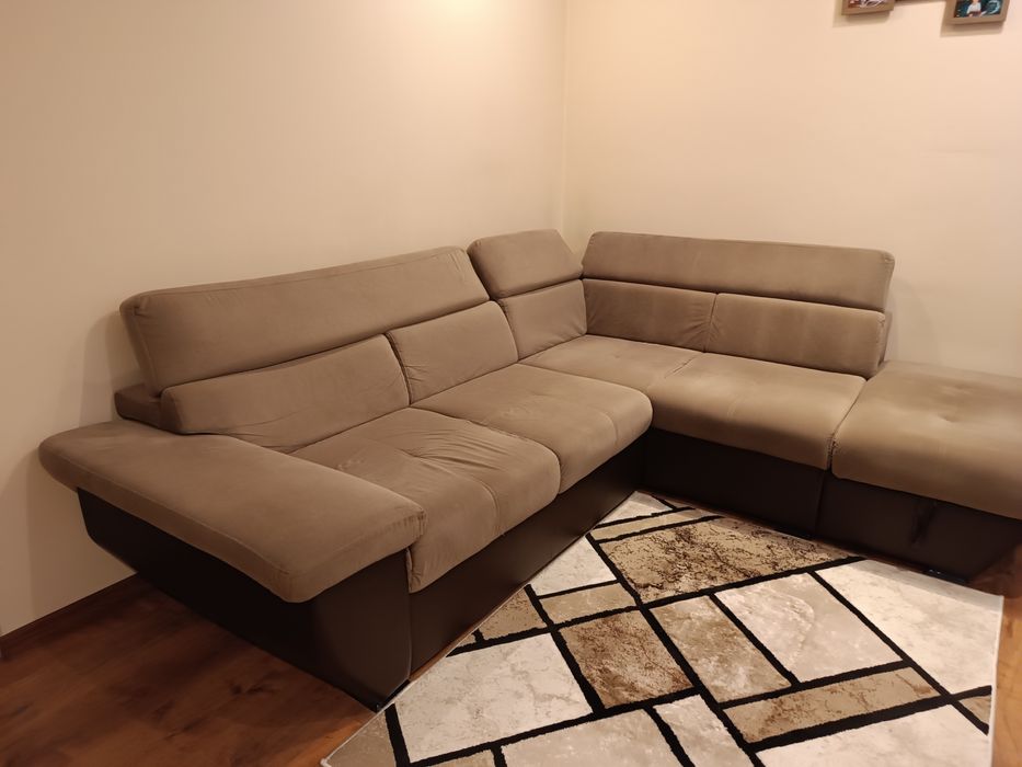 Ъглов диван 260 на 220