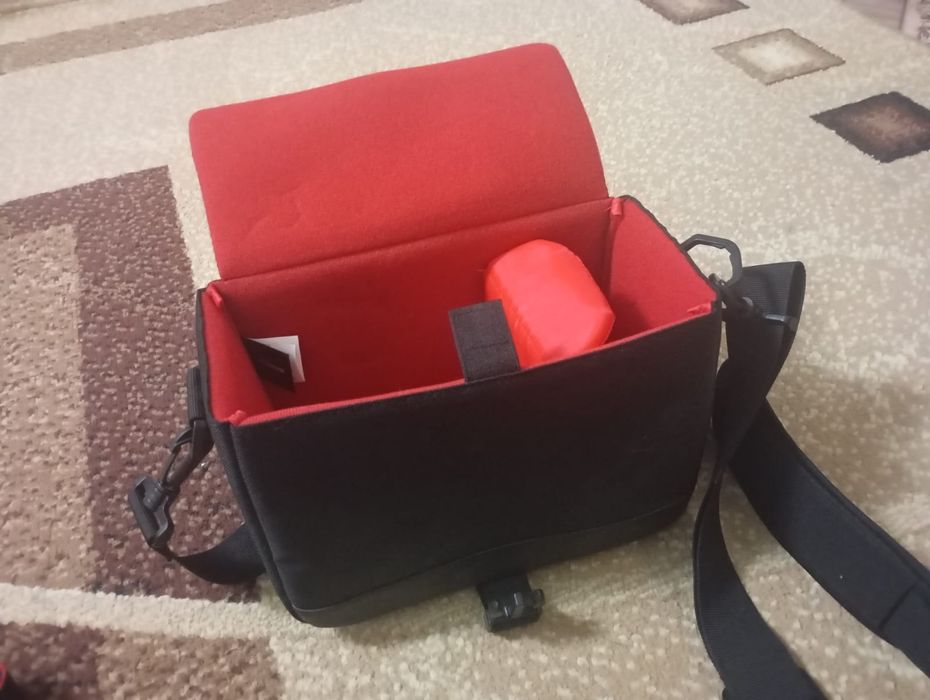 Камера Canon 4000D