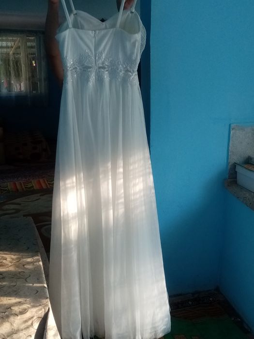 Rochie mireasa purtata o sigură data stare foarte buna