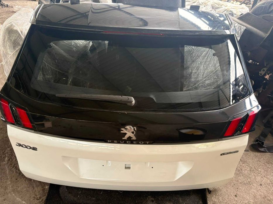 Haion Peugeot 3008 an 2016-2024 haion cu luneta Peugeot 3008 II  Gt-line