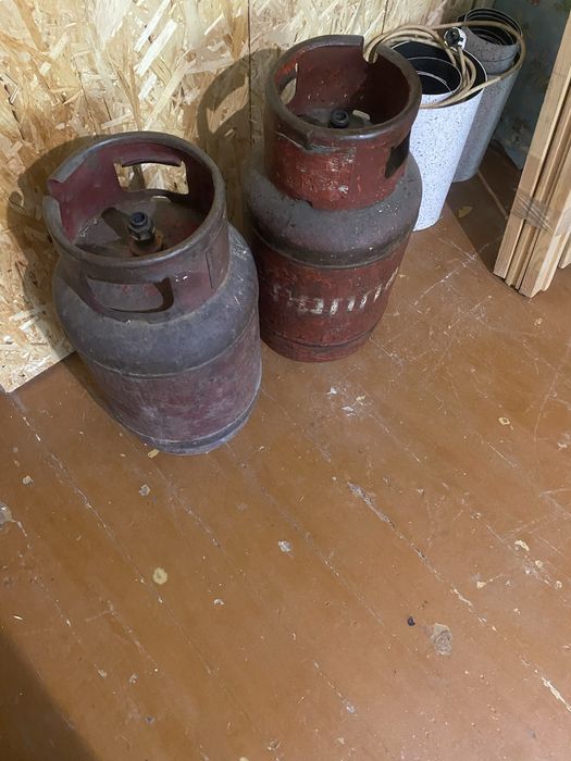 Продам Два Газбалона по 5тыс