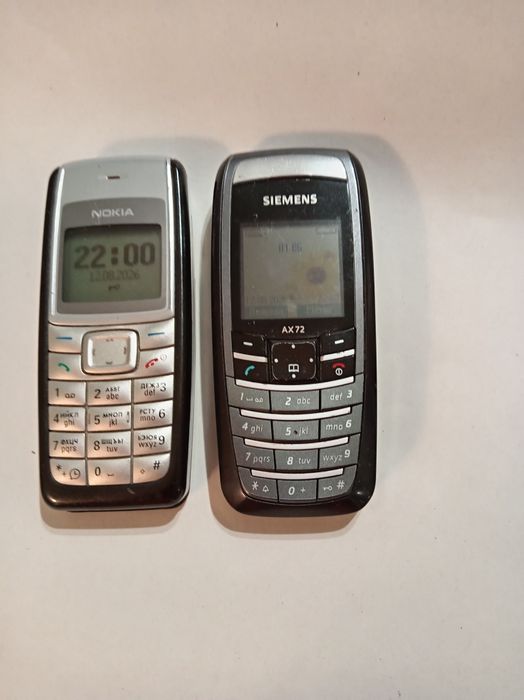 Nokia 1110 и подарък Siemens AX72