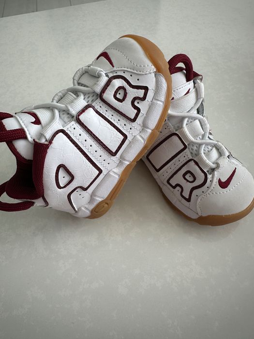 Детски Nike,чисто нови