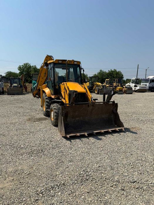 Vand Buldoexcavator JCB 2006