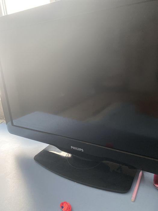 Продам телевизор