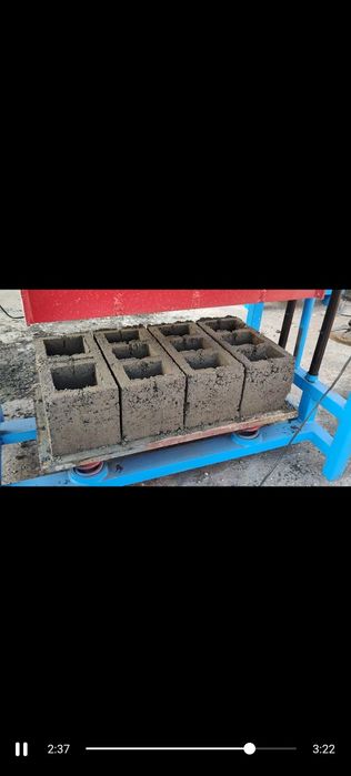 220 V  Шлакаблок аппарат.