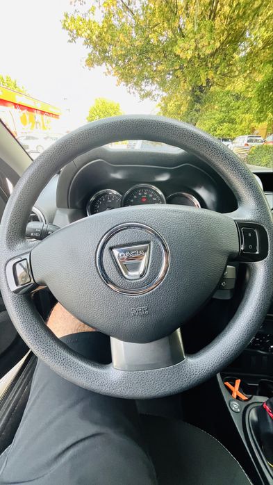 Dacia duster 1 benzina +gpl de fabrica
