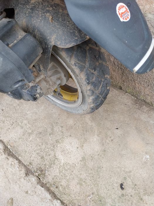 Vând scuter  vonroad