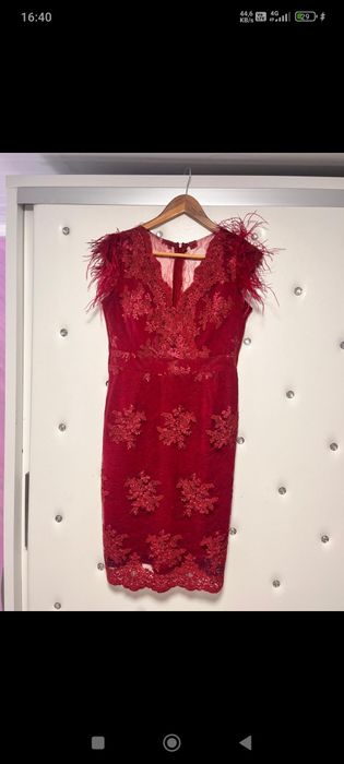 Rochie elegantă  cu dantele