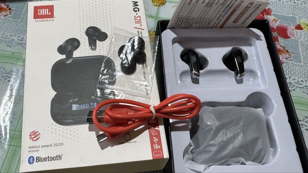 Беспроводные наушники JBL model/ MG-S20