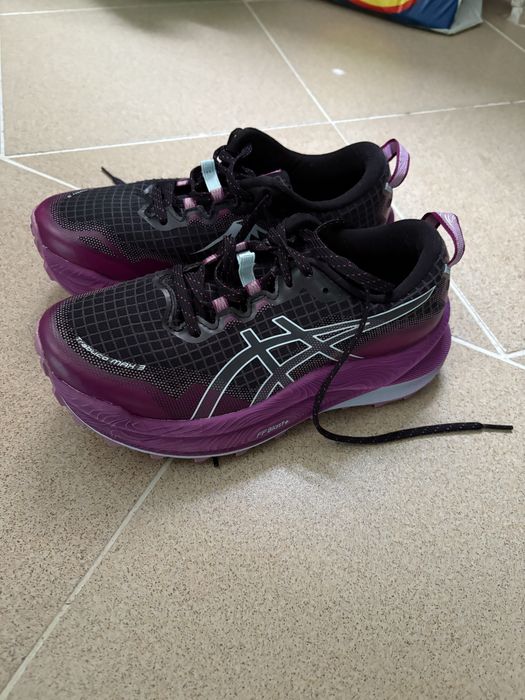 Дамски обувки Asics