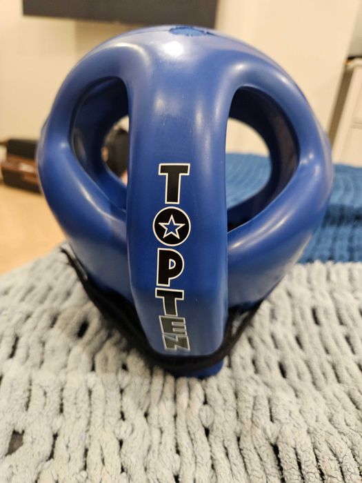 Шлем Top Ten для кикбоксинга