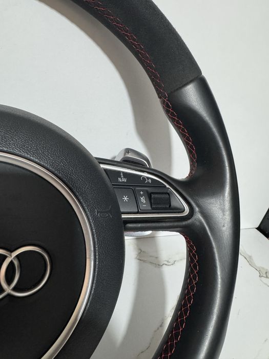 audi RS3 скосен волан