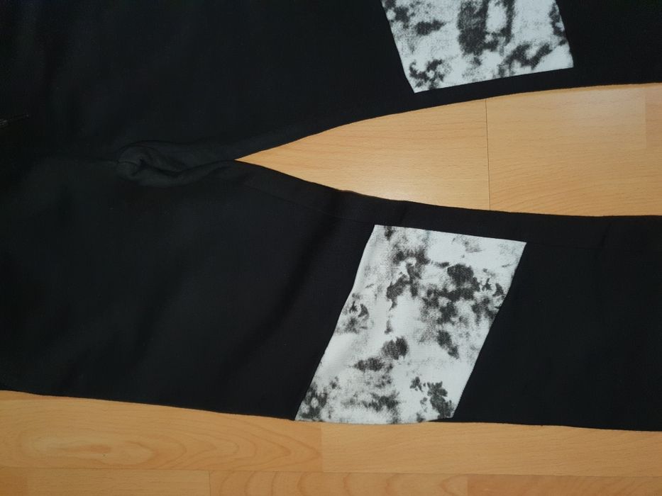 Pantaloni C&A noi mar 13-14 ani