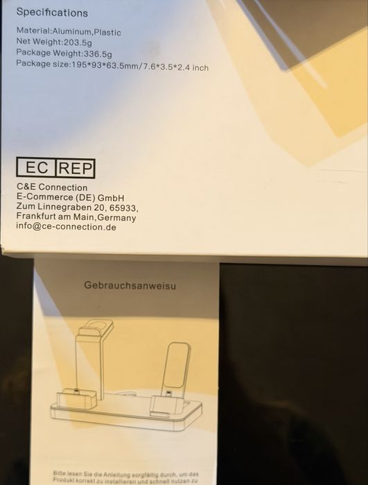 Stand/dock YFW incarcare gama Apple